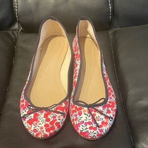 Floral Ballet Flats - Red and White
